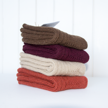 Load image into Gallery viewer, Woolen socks