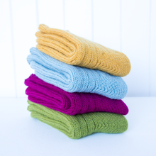 Load image into Gallery viewer, Woolen socks