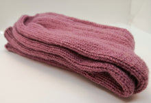 Last inn bildet i Galleri-visningsprogrammet, Lyngrosa sokker