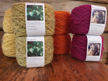 Last inn bildet i Galleri-visningsprogrammet, Plantefarga garn