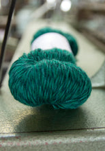 Last inn bildet i Galleri-visningsprogrammet, Museumstvinn 3-tråds ullgarn