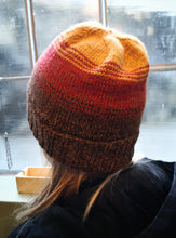 Last inn bildet i Galleri-visningsprogrammet, Museumstvinnlue i varme fargar