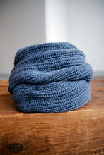 Last inn bildet i Galleri-visningsprogrammet, Alpakkaskjerf