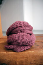 Last inn bildet i Galleri-visningsprogrammet, Alpakkaskjerf