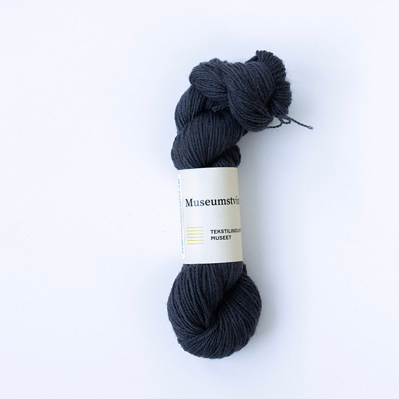 Museum twine 3-thread wool yarn