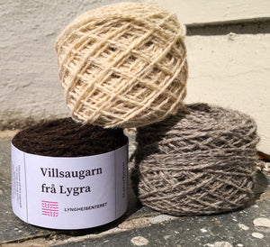 Isa hat - knitting set with wild sheep yarn