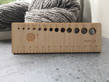 Load image into Gallery viewer, Knitting ruler

