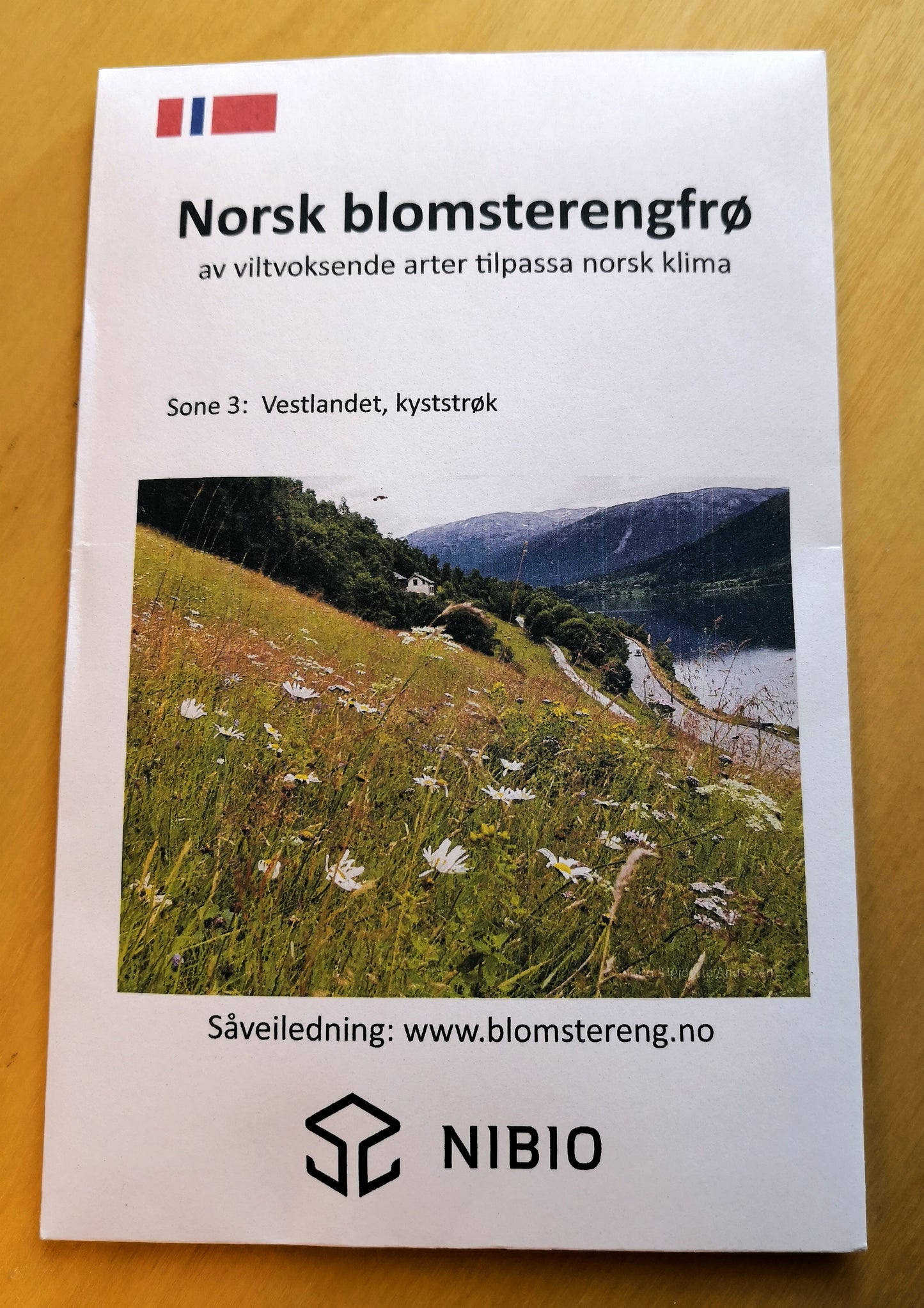 Norsk blomsterengfrø, bilde av pakken med frø