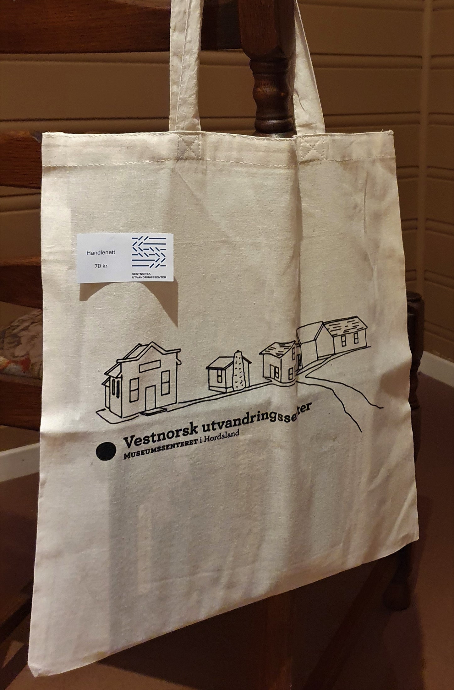 Shopping net with the motif of the Prairie Village