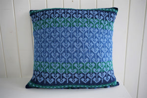 Large heart pillow knitting set